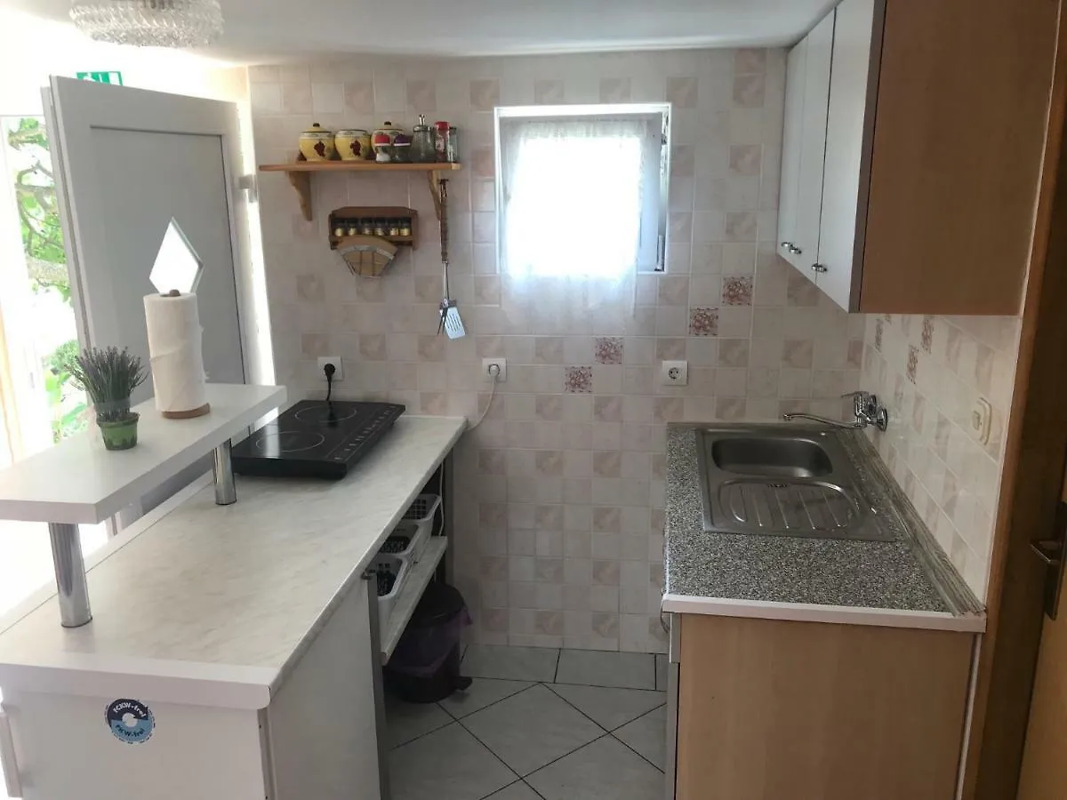 Hébergement de vacances Villa Apartman Sanjkovic à Rovinjsko Selo